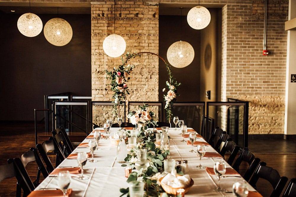 Creative Wedding Centerpieces: Unique Ideas to Wow Your Guests